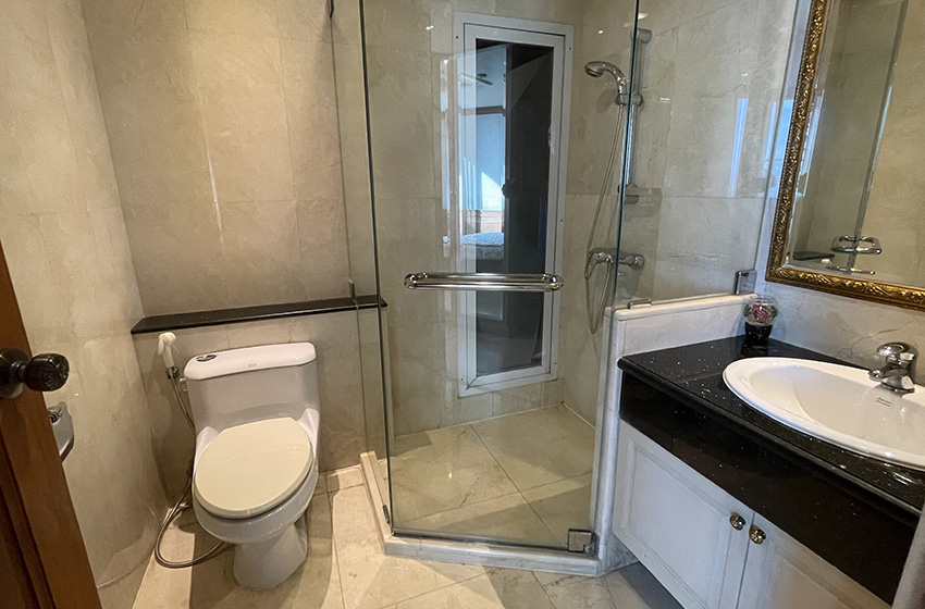 Condominium in Rama 3 